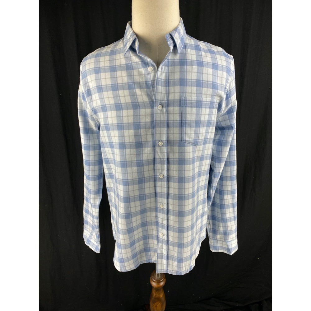 VINCE Shirt Mens M Classic Fit Blue Plaid Tartan Button Up Pocket Lyocell Blend
